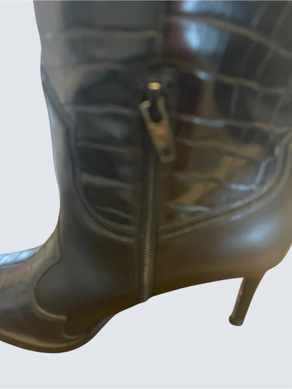 Black Croc-Embossed Knee-High Pointed Toe Women's Boots Size 6